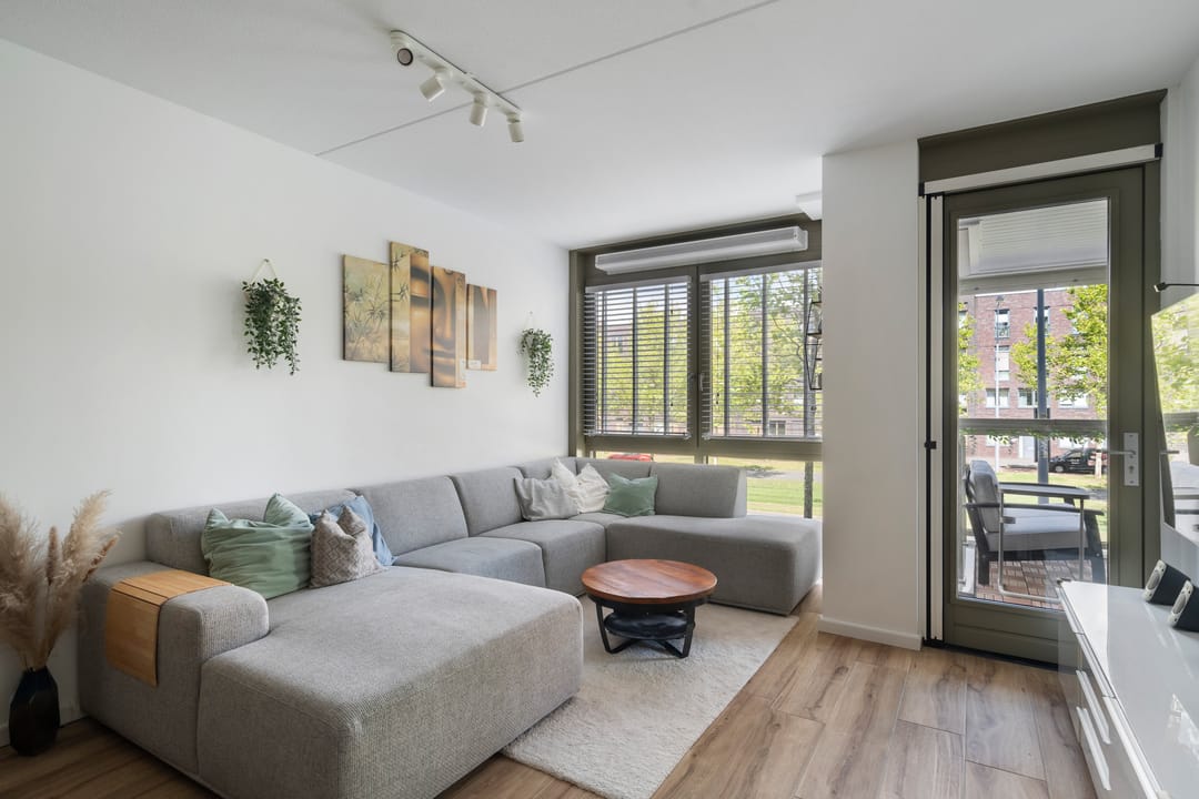 Foto 2 van Laan op Zuid 1381