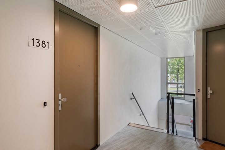 Foto 32 van Laan op Zuid 1381