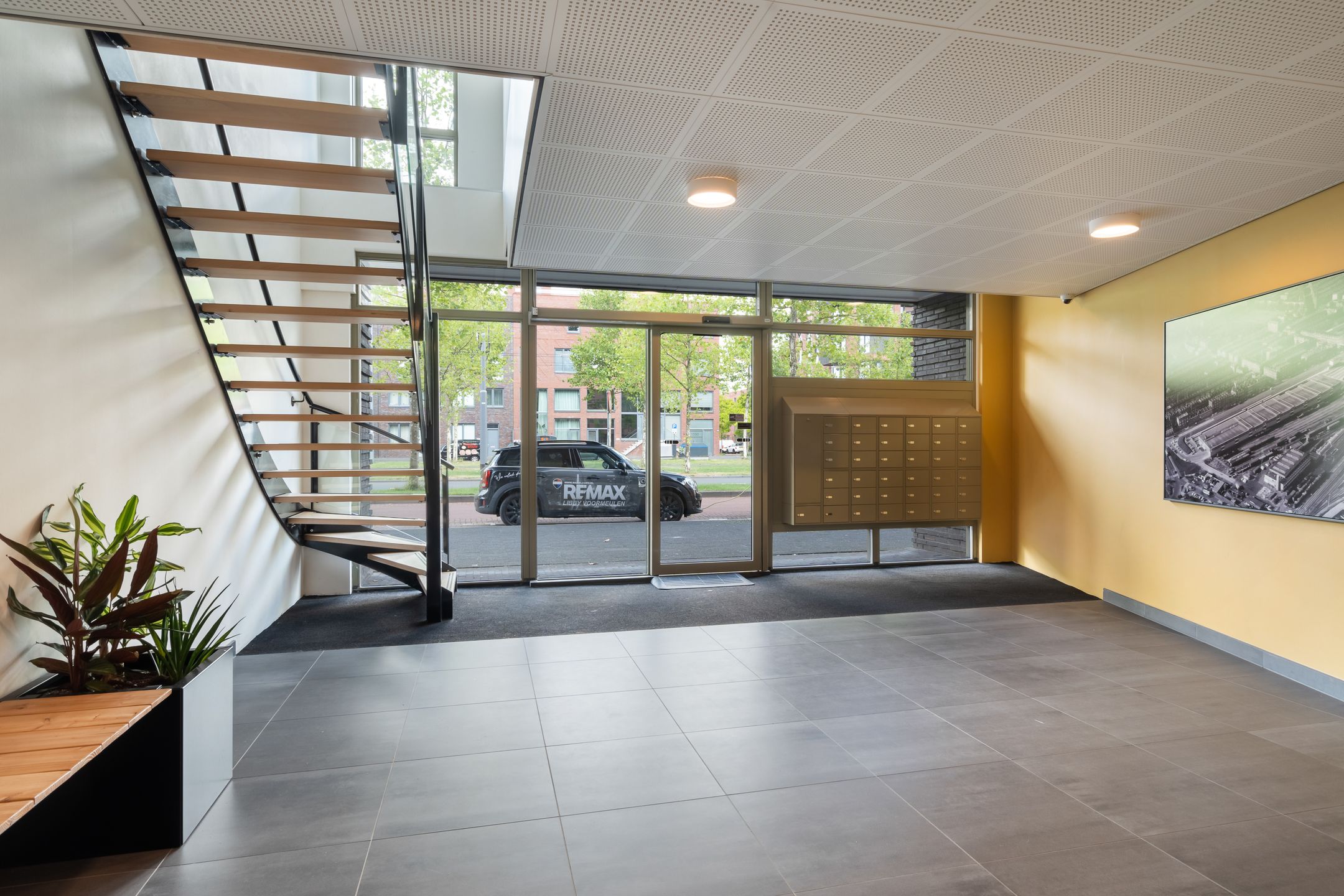 Foto 33 van Laan op Zuid 1381