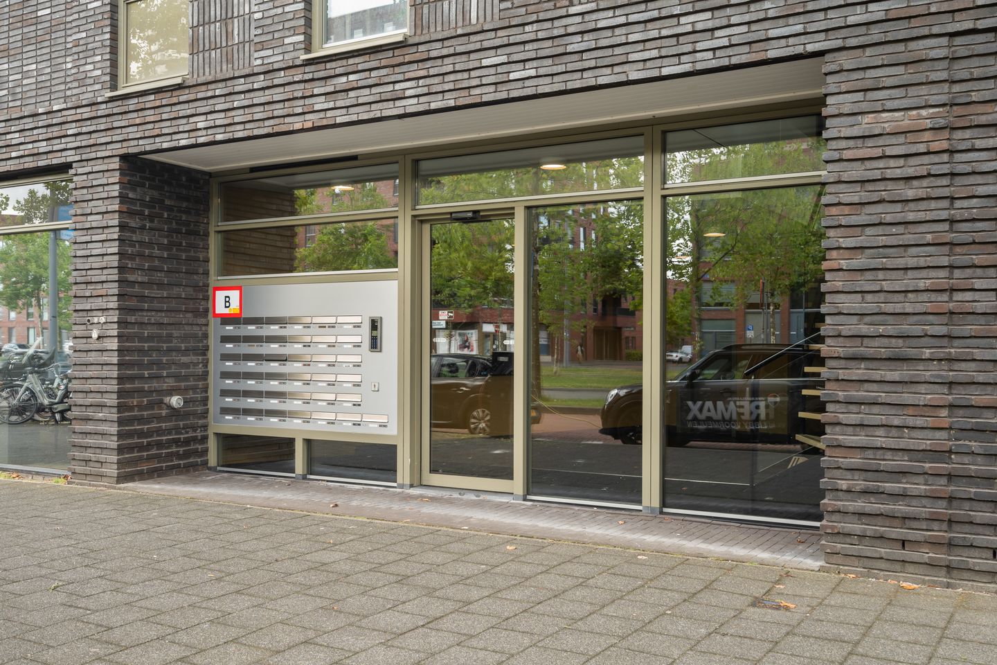 Foto 40 van Laan op Zuid 1381