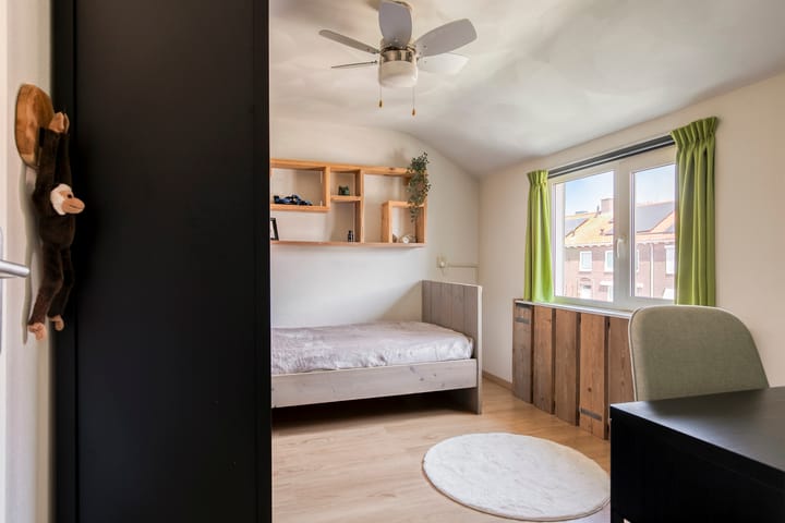 Foto 32 van Evestraat 15