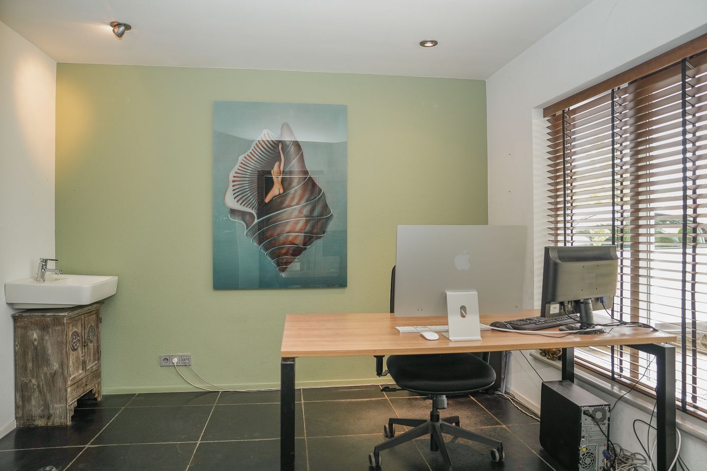 Foto 25 van Van Hogendorplaan 15