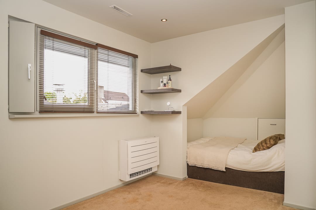 Foto 32 van Van Hogendorplaan 15