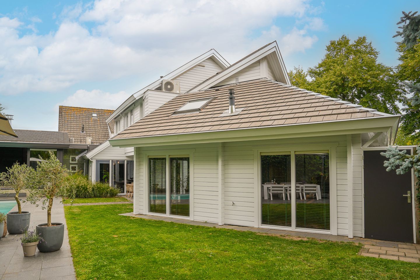 Foto 44 van Van Hogendorplaan 15