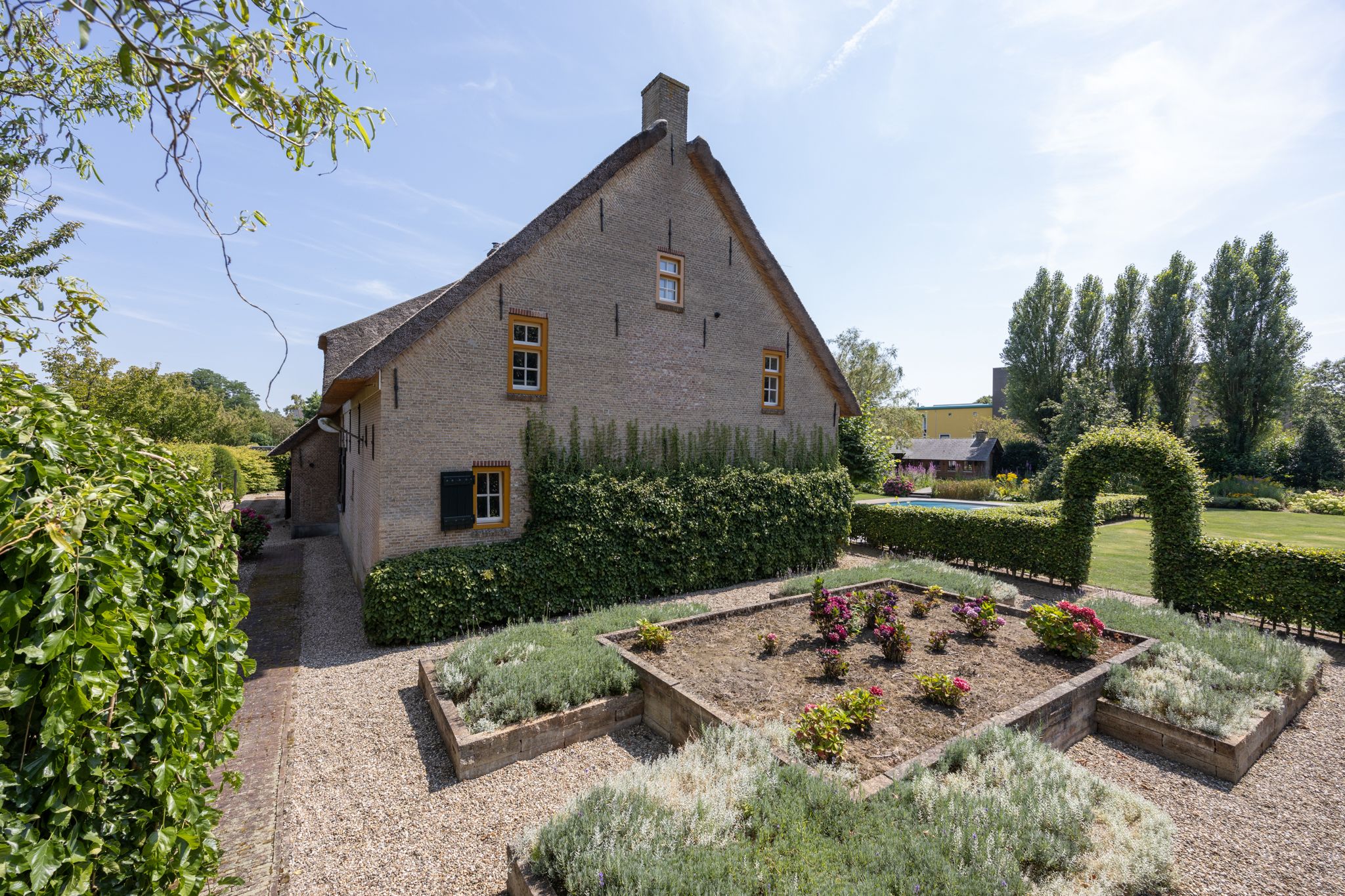 Photo 84 of Hoge Neerstraat 15