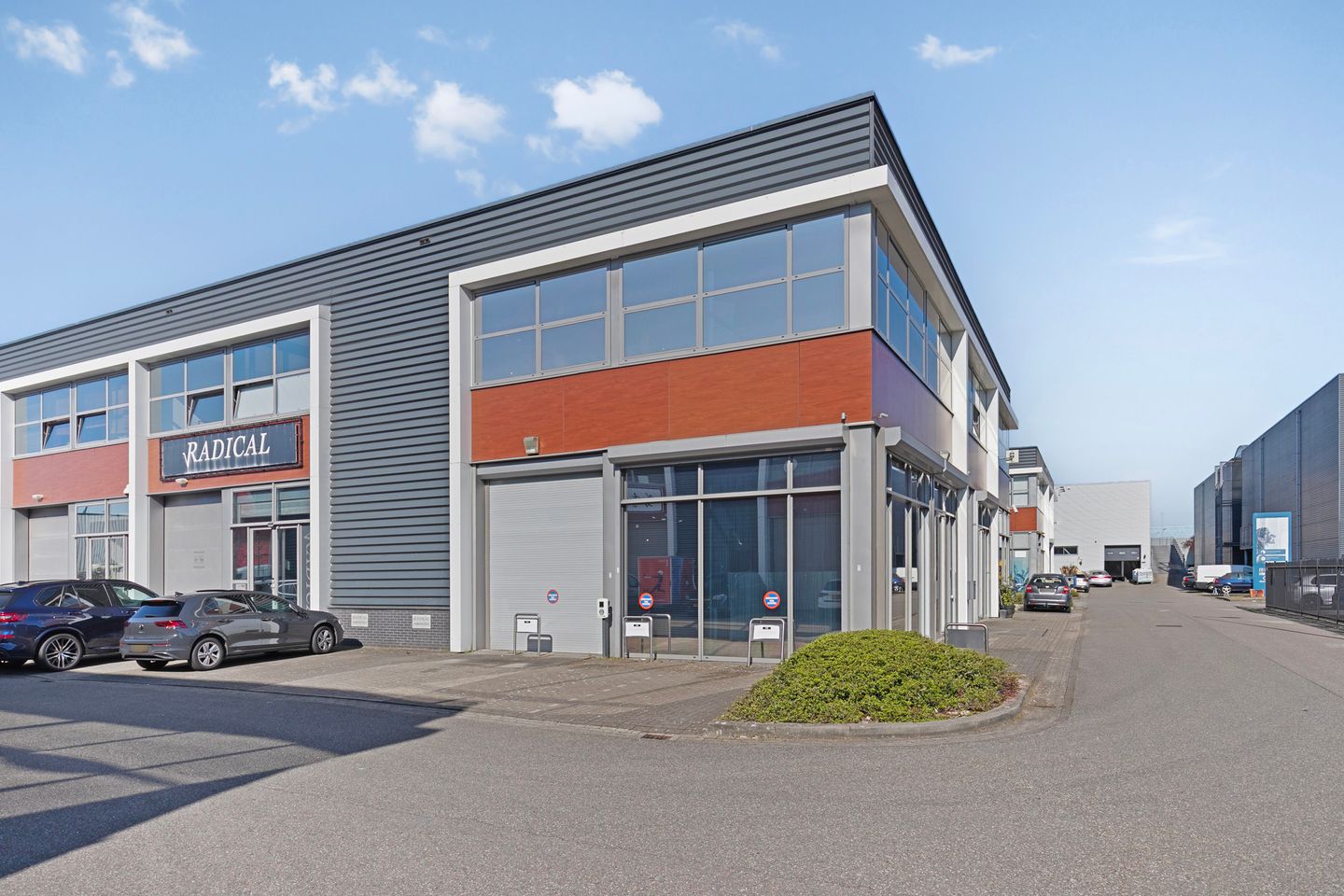 Bekijk foto 3 van Hoogoorddreef 107