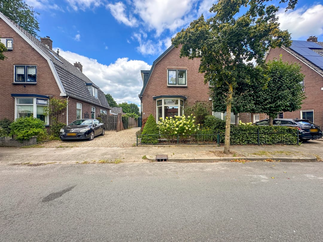 Photo 32 of Halderweg 42