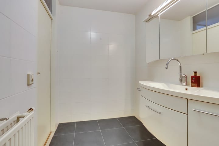 Foto 23 van Lidwinahof 16