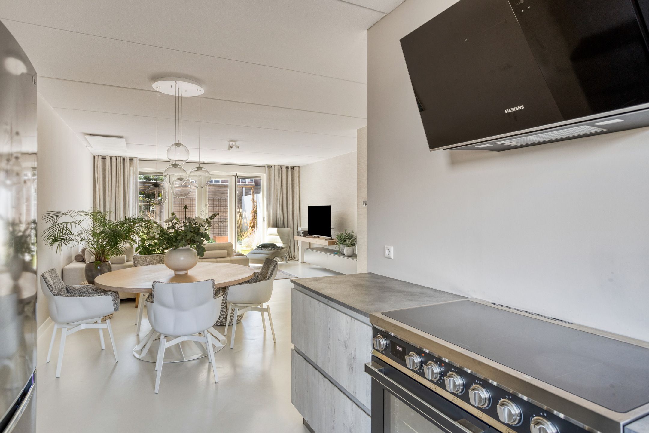 Foto 15 van Valkenbergse Amer 14