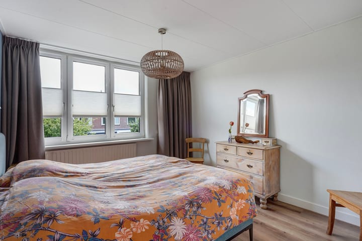 Foto 25 van Theemsstraat 32