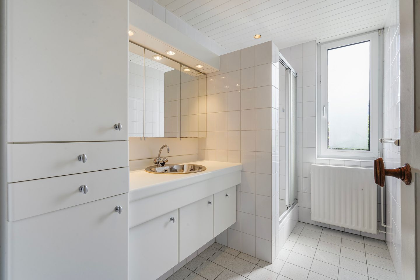 Photo 29 of Theemsstraat 32