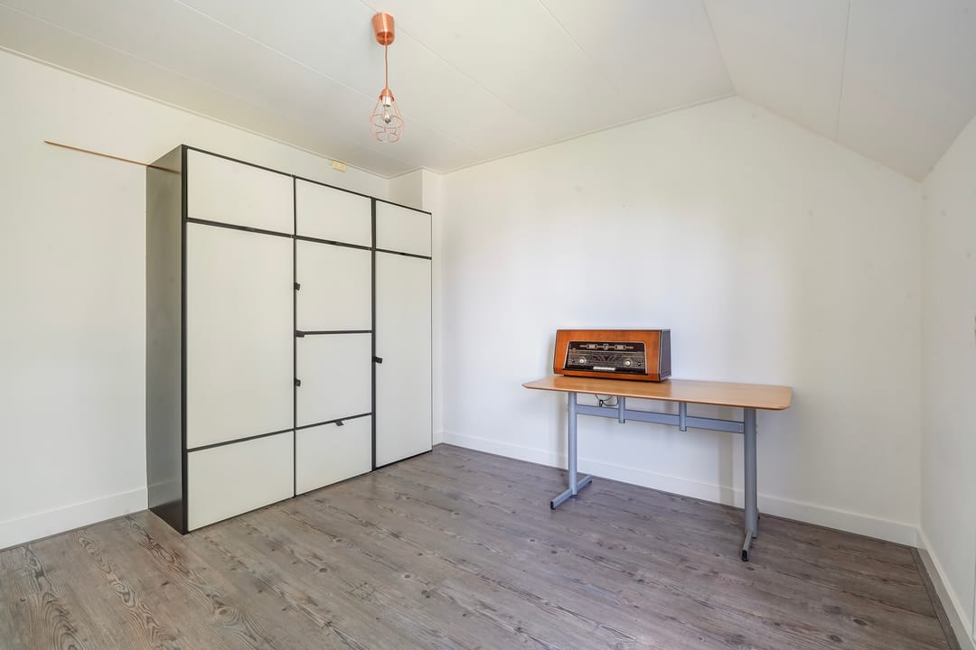 Photo 31 of Theemsstraat 32