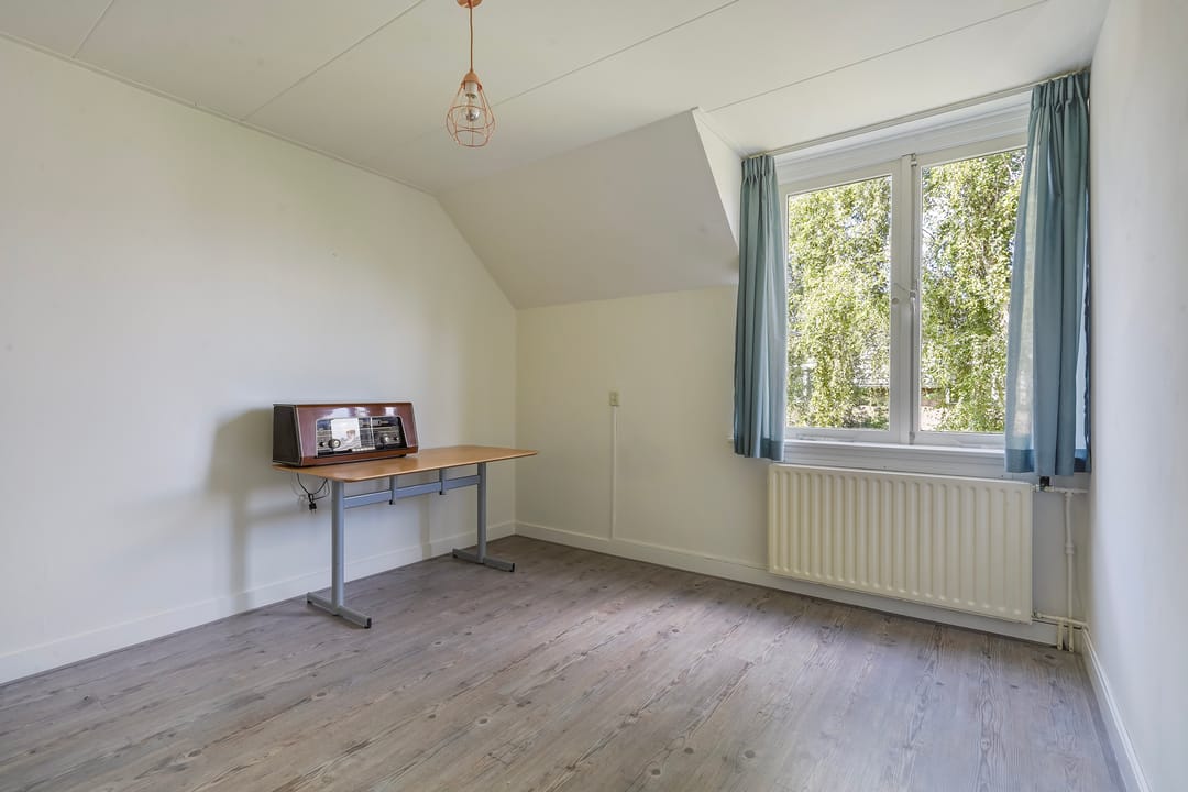 Photo 32 of Theemsstraat 32