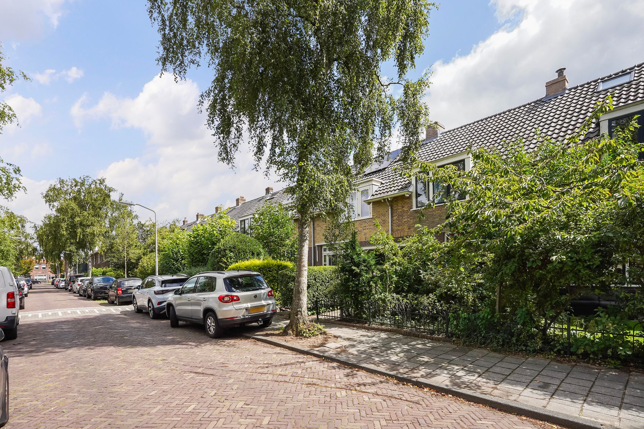 Photo 45 of Theemsstraat 32