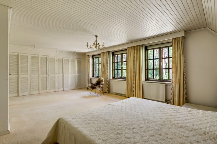 Foto 35 van Dennenlaan 1