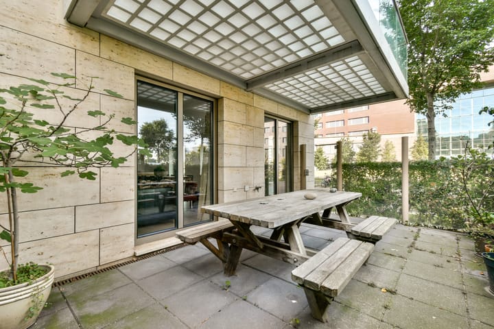 Foto 11 van Spadinalaan 81