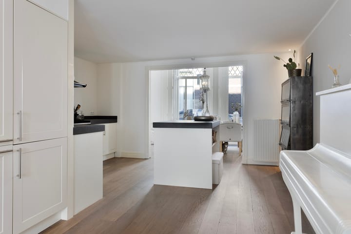 Foto 21 van Boven Nieuwstraat 37