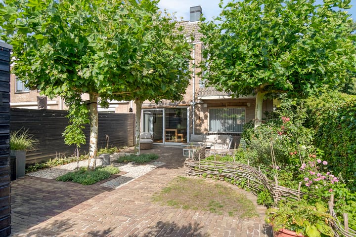 Foto 13 van Antilopestraat 1