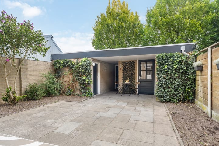 Foto 32 van Mgr. A.F. Diepenstraat 12