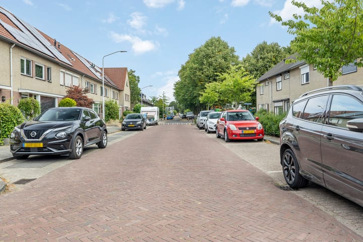 Foto 35 van Mgr. A.F. Diepenstraat 12