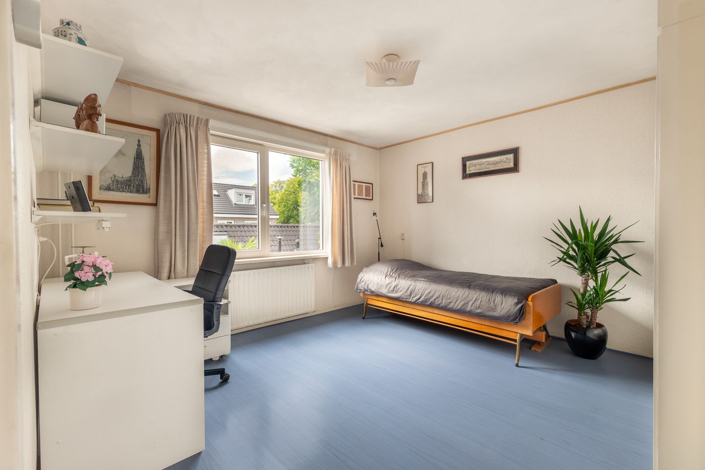 Photo 14 of Kennemerlandstraat 5