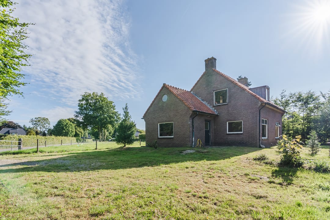 Foto 26 van Papenstraat 17