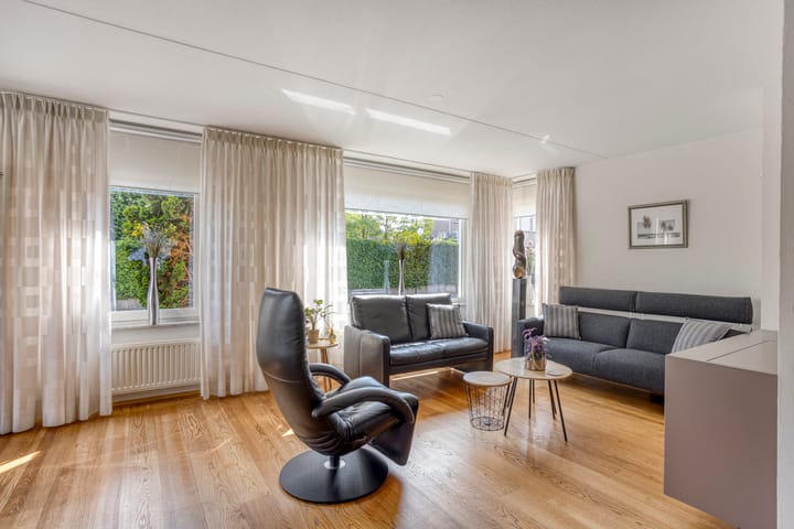 Foto 13 van Havikskruid 5