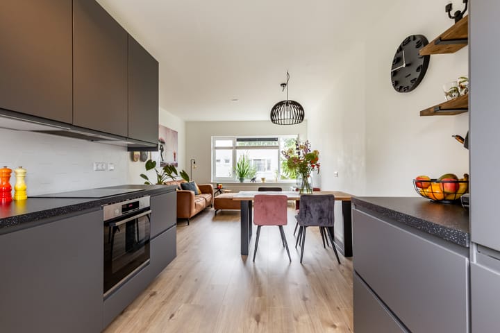 Foto 12 van Oogststraat 84