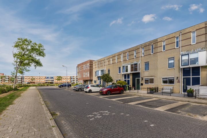 Foto 9 van Count Basiestraat 6