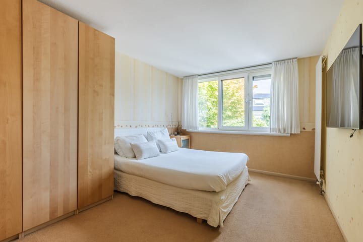 Foto 25 van Count Basiestraat 6