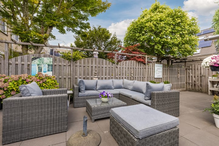 Foto 43 van Count Basiestraat 6