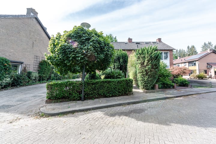 Foto 3 van Mondriaanstraat 11