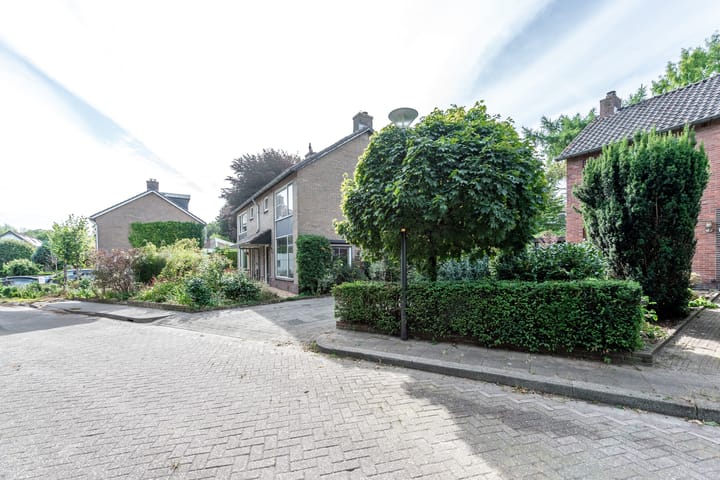 Foto 4 van Mondriaanstraat 11