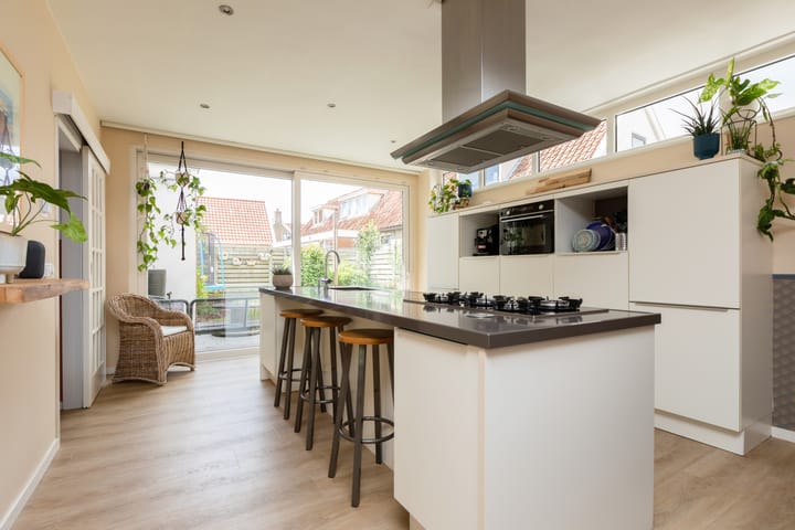 Foto 11 van Polle 14