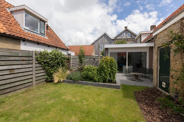 Foto 35 van Polle 14