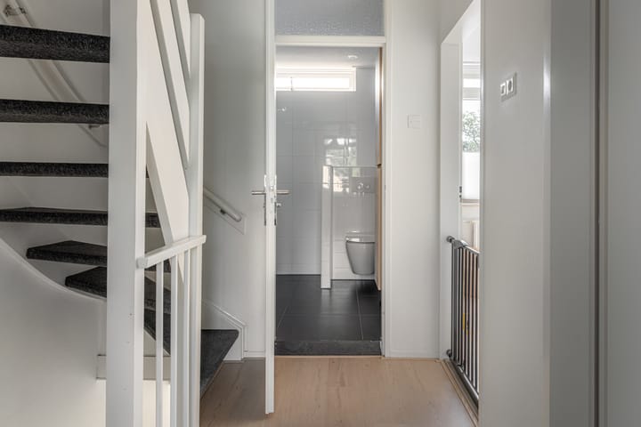 Foto 30 van Ropta 67