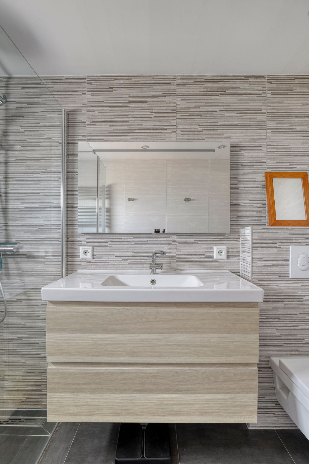 Foto 23 van Oe Thantstraat 13