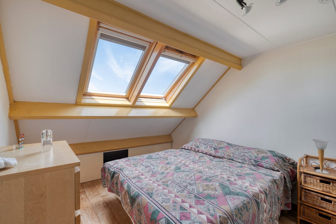 Foto 28 van Oe Thantstraat 13