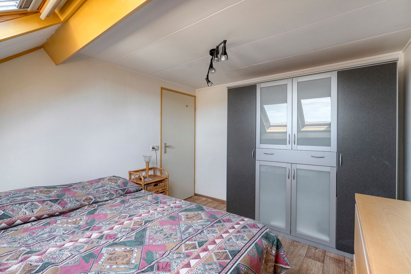 Foto 29 van Oe Thantstraat 13