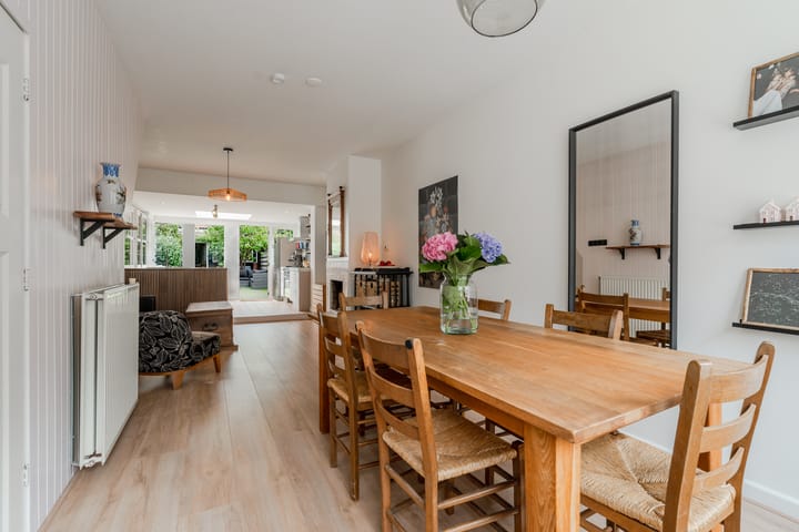 Photo 8 of Oranjestraat 167