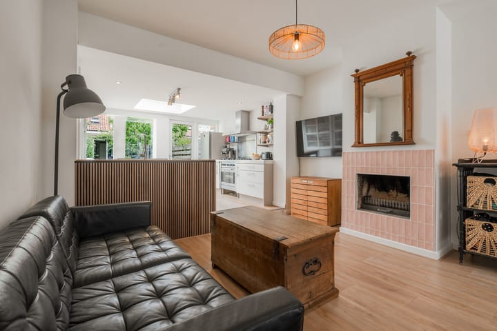 Photo 9 of Oranjestraat 167