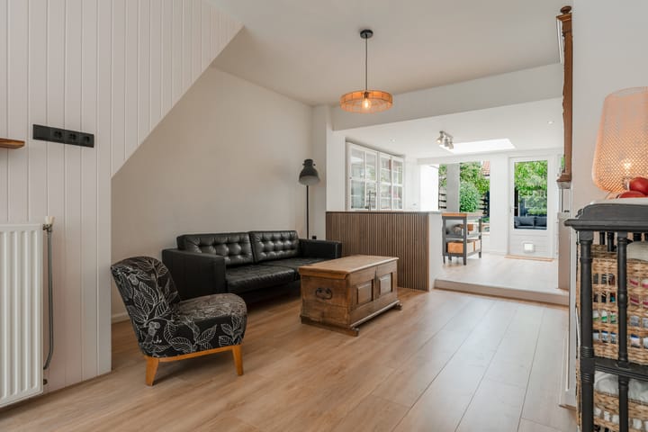 Photo 12 of Oranjestraat 167