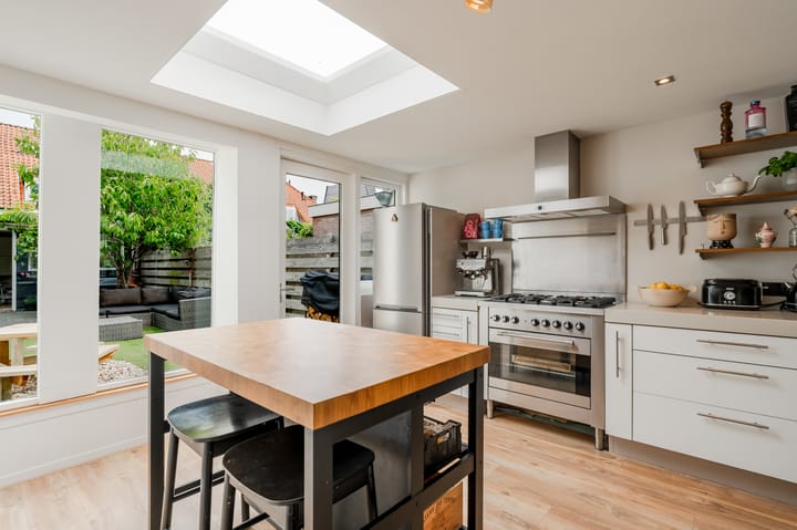 Photo 14 of Oranjestraat 167