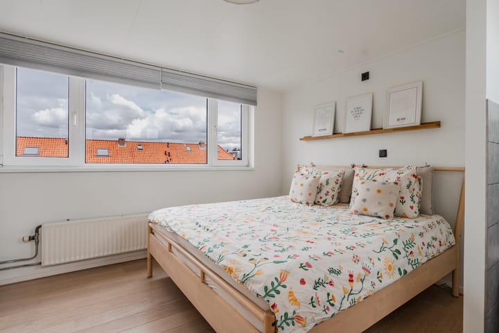 Photo 39 of Oranjestraat 167