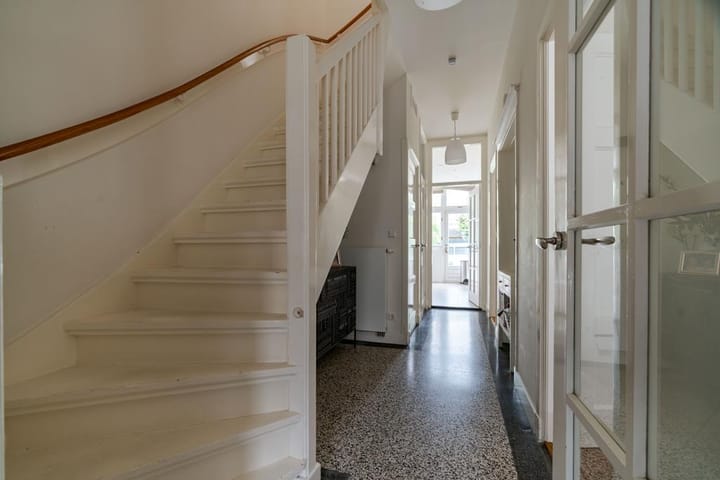 Foto 5 van Roelofsstraat 26