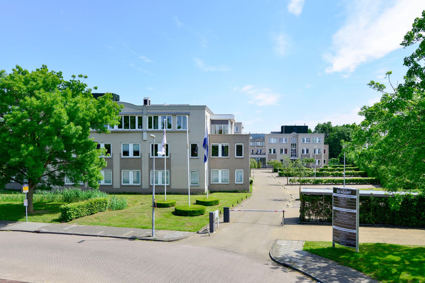 View photo 3 of Leeuwenveldseweg 5-f