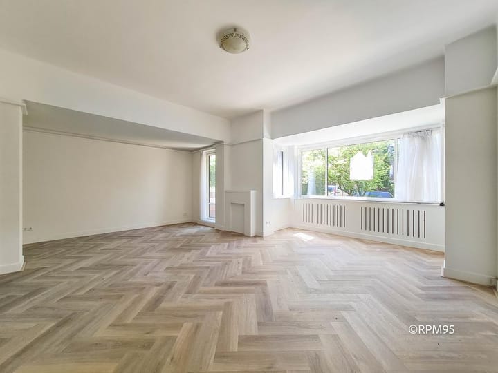 Foto 2 van Van Hoeylaan 55