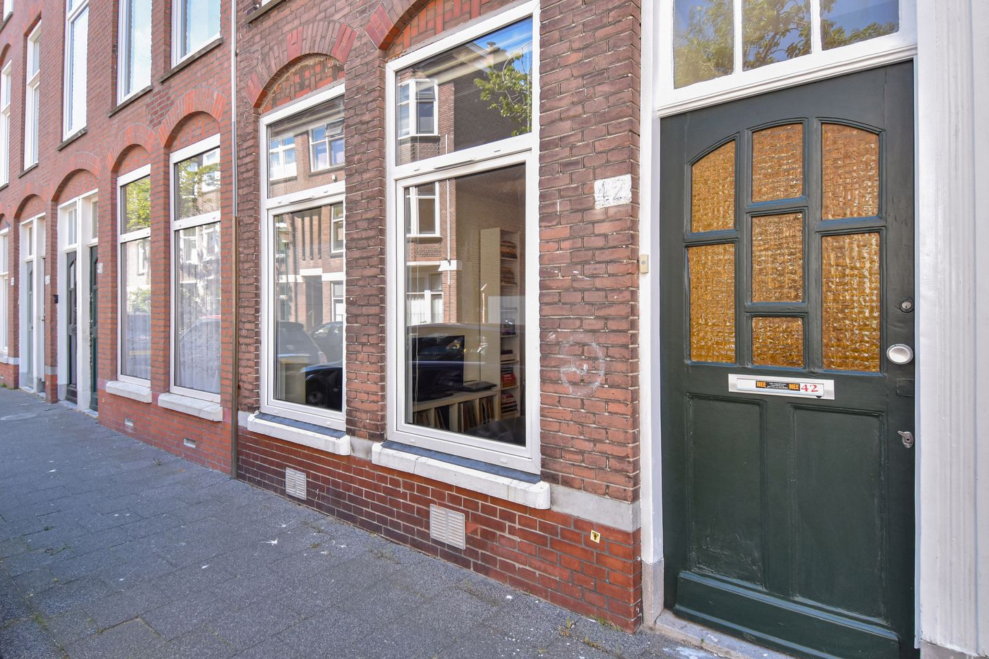 Photo 4 of Hendrik van Deventerstraat 42