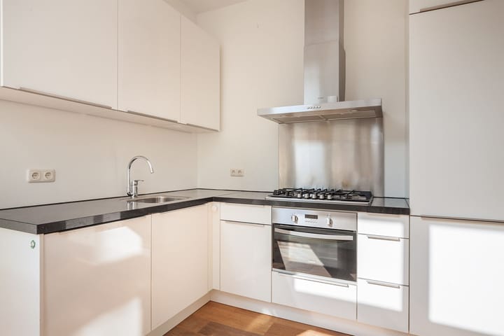 Photo 2 of Hendrik van Deventerstraat 42