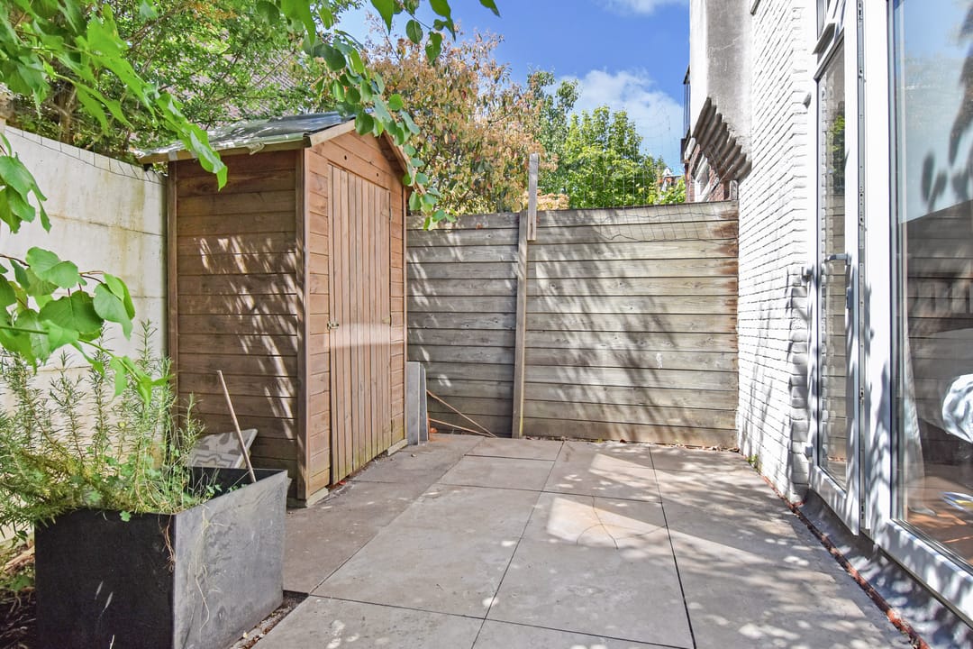 Photo 17 of Hendrik van Deventerstraat 42